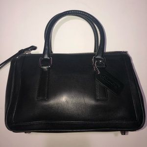 Vintage Coach Bonnie’s Legacy!